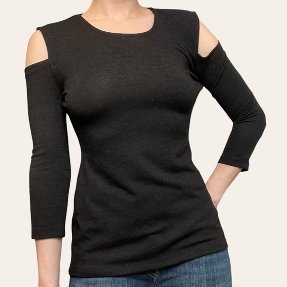 French Connection Black Cut Out Shoulder Top 💕 - Picture 1 of 4